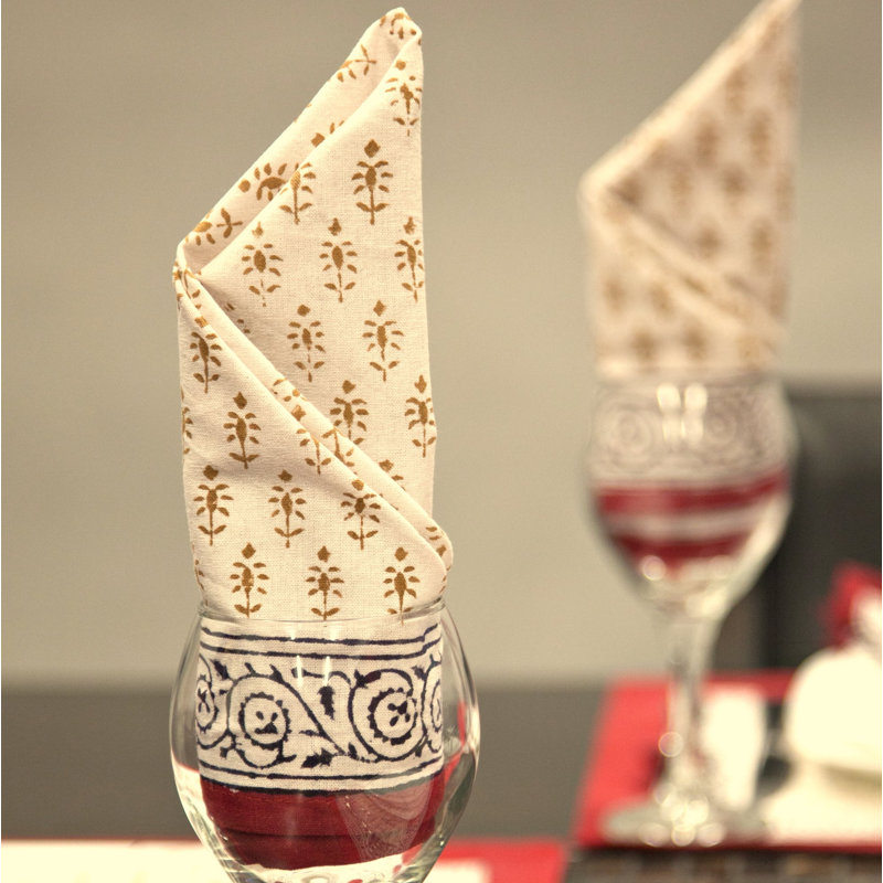 19" Set of Four Cotton Napkins