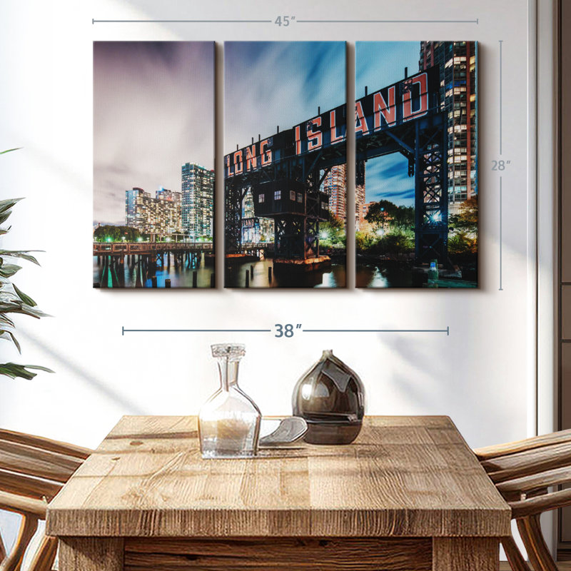 «Long Island Sign» sur toile, H 45 po x l 28 po