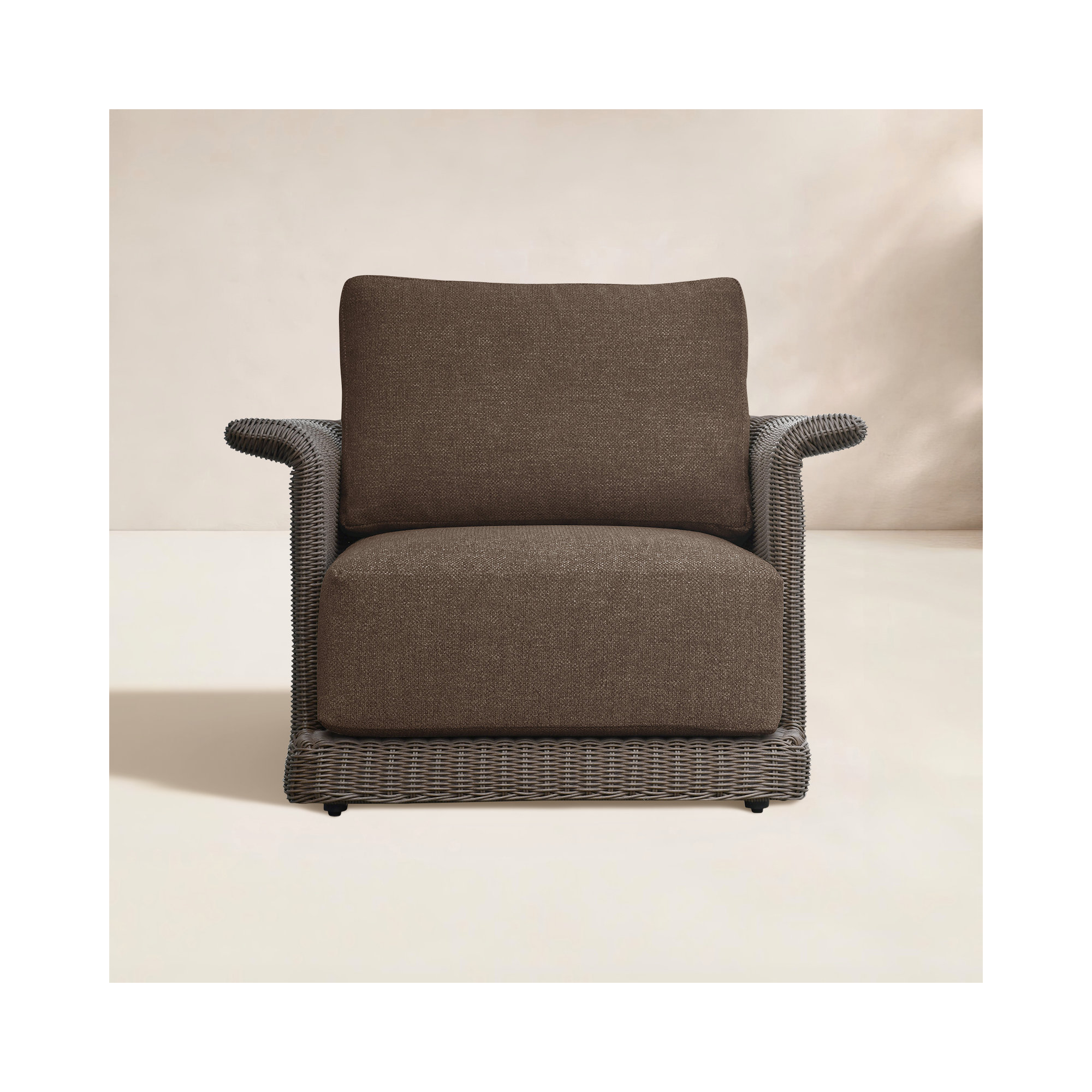 Aluminum Outdoor Lounge Chair, Brown, Brown