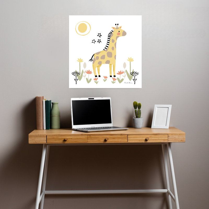 Bébé girafe, art floral contemporain, H 18 po x l 18 po