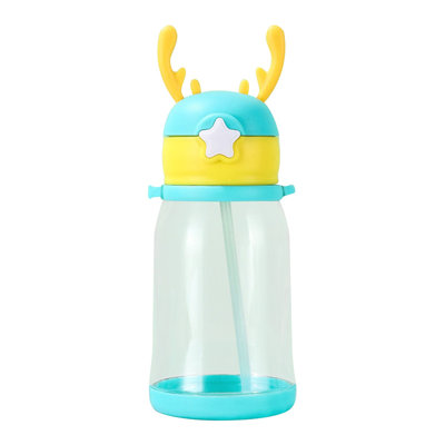 Bouteille d'eau 600 ml Autocollant Version grande capacité Deer Cup Mignon cerf Paille Bouteille d'eau Étanche Portable pour adultes et enfants quotidienne / voyage