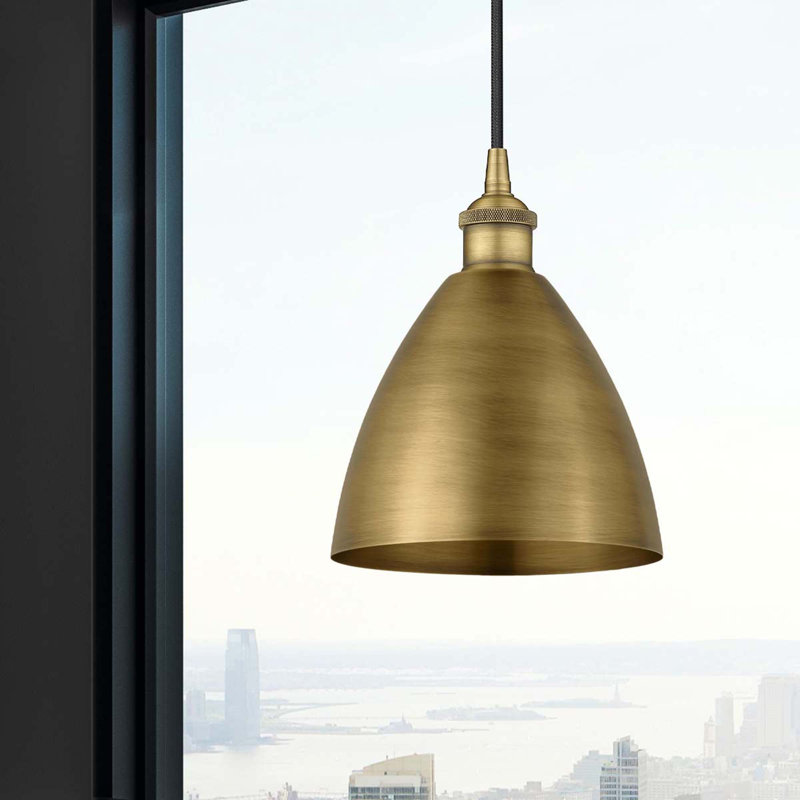 Luminaire suspendu conique 1 lumière, Laiton brossé, Noir mat, 11.25" H x 7.5" W x 7.5" D