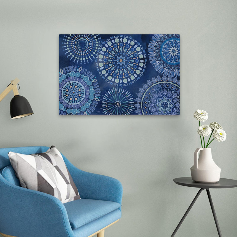 Indigo Splash Xi contemporain noir bleu floral batik brun, H 24 po x l 16 po