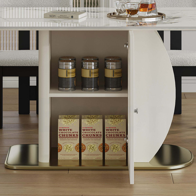 Ensemble de table de salle à manger de 63 po pour 4 à 6 personnes avec rangement, plateau en pierre brûlée et base en bois massif doré, comprenant 6 chaises en velours blanc pour la cuisine et l’appartement