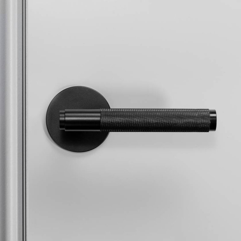 Round Passage (Hall & Closet) Door Lever with Round Rosette, Black