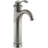 Fairfax Single hole Bathroom Faucet with Drain Assembly