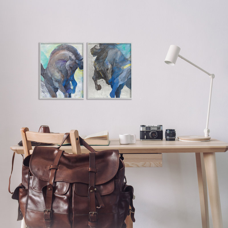 «Bucking Horse Joyful Play», ensemble de 2 giclées encadrées par Albena Hristova, H 14 po x l 11 po