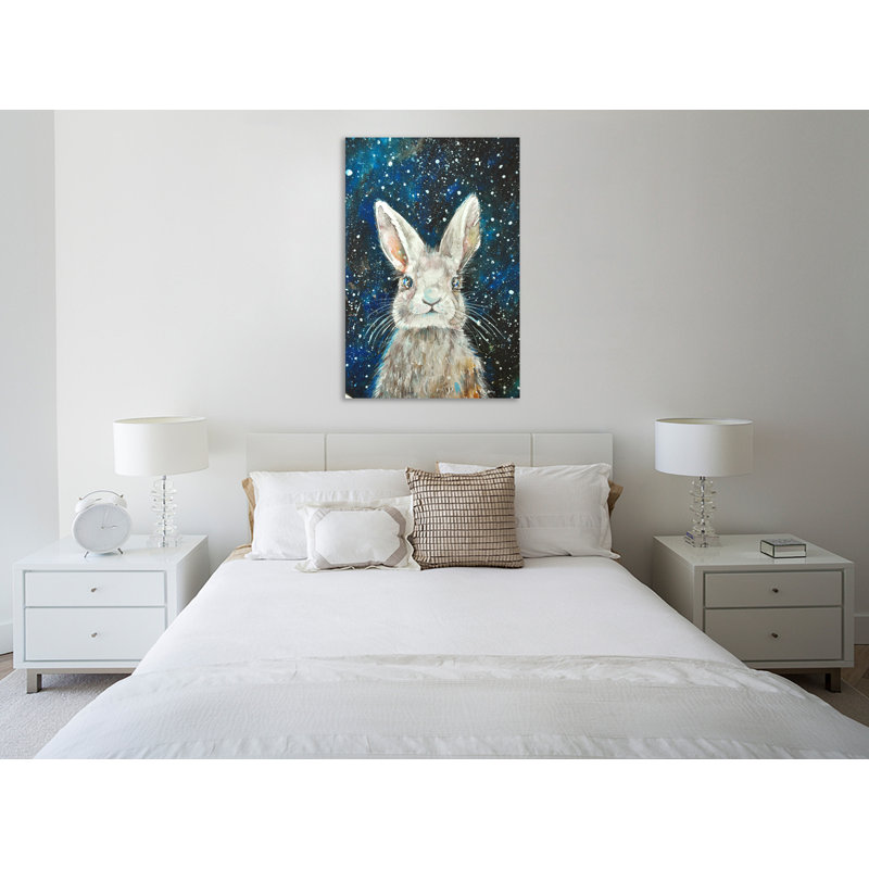 "Rabbit", toile tendue par Emma Catherine Debs, H 60 po x l 40 po x P 1,5 po