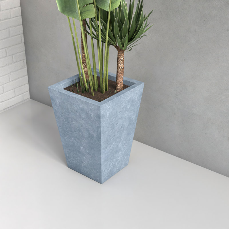 Pot à fleurs Kamarri, Béton vieilli, H 21 po x l 14 po x P 14 po
