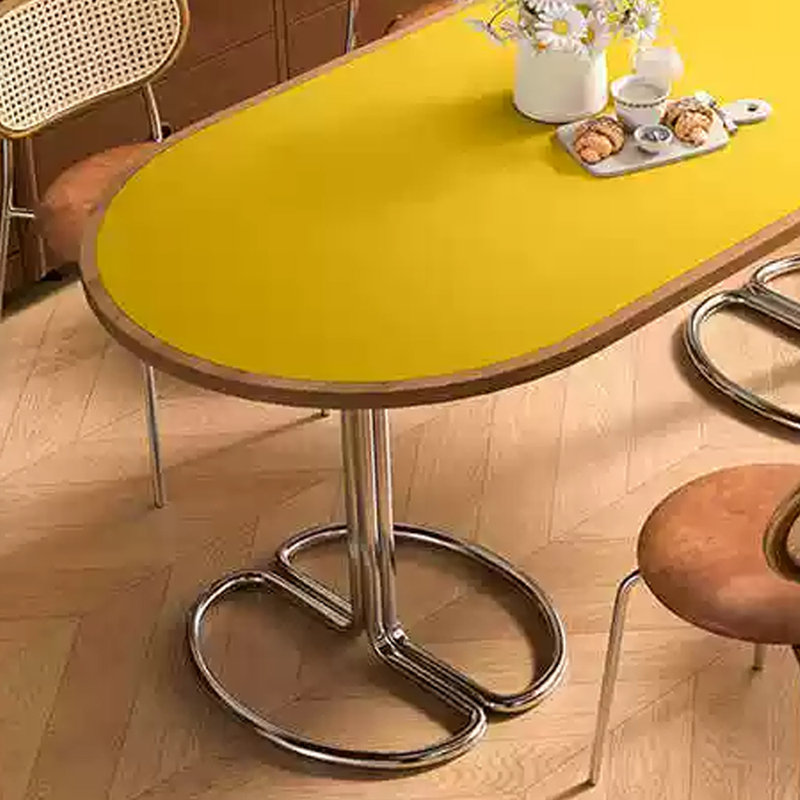 Bureau pratique et exquis jaune vif, H 29,52 po x l 47,24 po x P 31,49 po