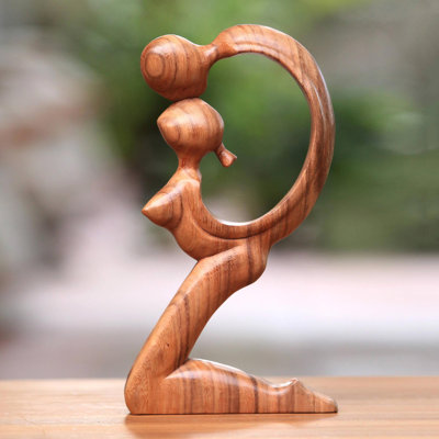Sculpture en bois Whitwell So in Love