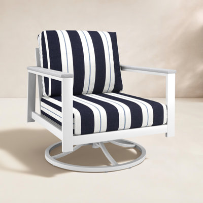 Chaise berçante d'extérieur en métal avec coussin Sunbrella Townsend