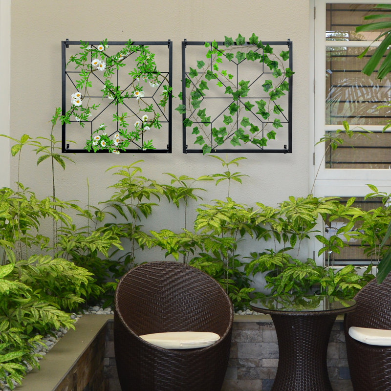 63.4Cm H x 60.9Cm W Metal Lattice Panel Trellis