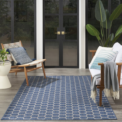 Tapis intérieur / extérieur à motif géométrique réversible bleu Canete