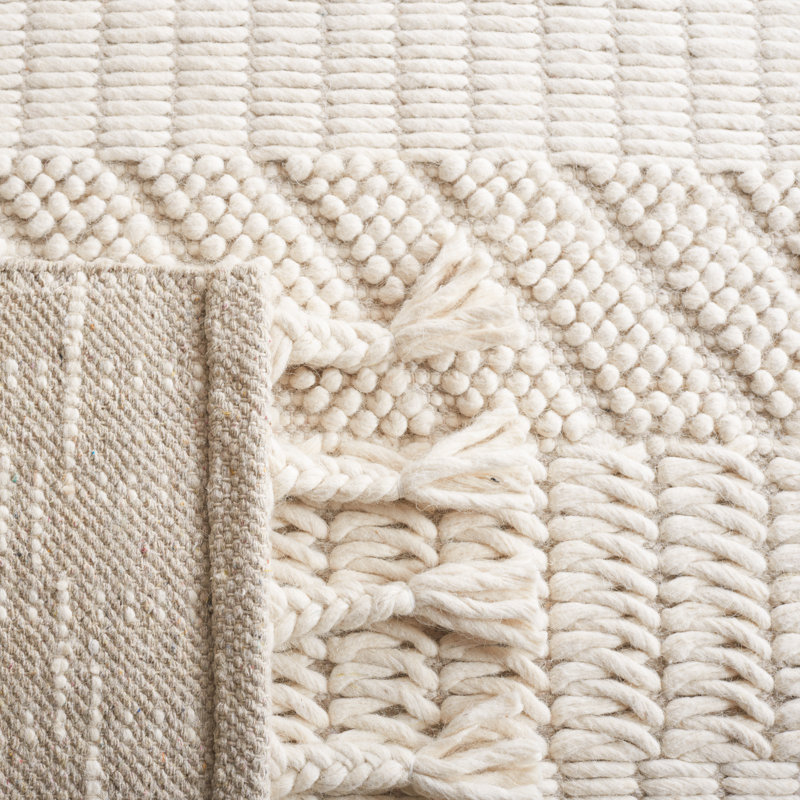 Westbury Park Natura 126 Area Rug In Ivory, Rectangle 3' x 5'