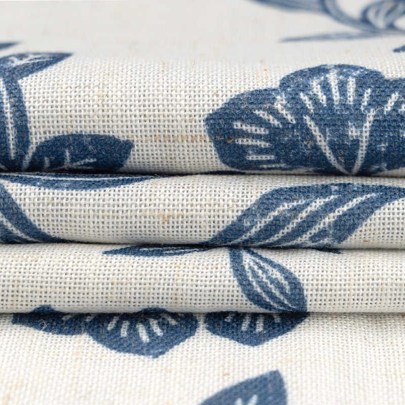 Cantonnière Twyla, Twyla ivoire / bleu marine, H 18 po x l 52 po, Motif floral