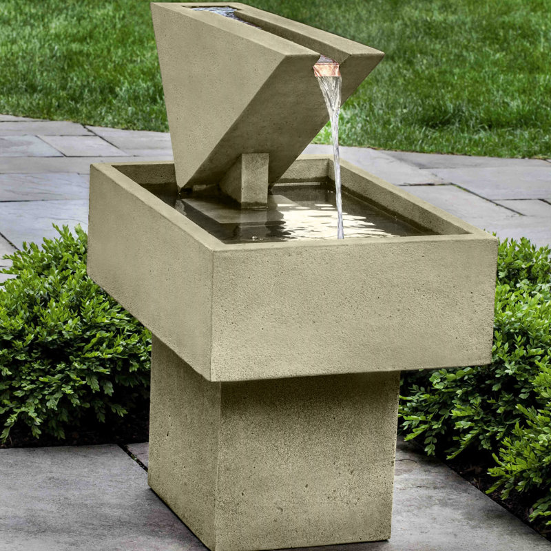 Triad Fountain, English Moss