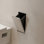 Poubelle encastrée avec tablette et porte inclinable hansgrohe XtraStoris Rock