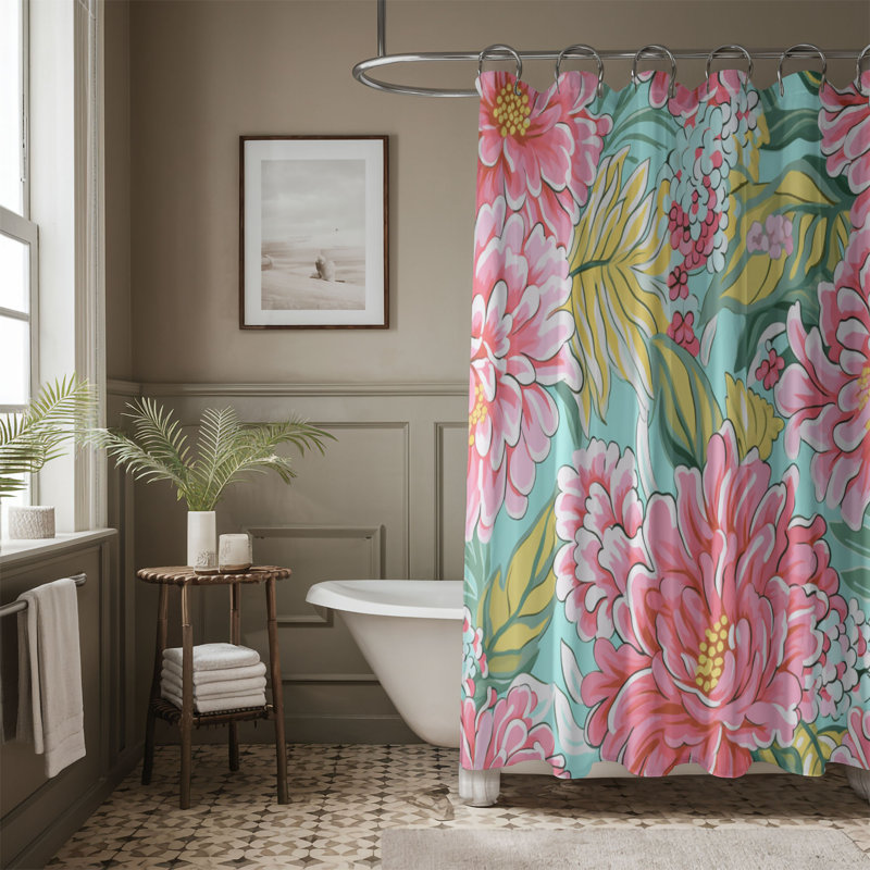 Seasonal Floral Motifs - Rideau de douche standard 1 pièce, H 74 po x l 71 po