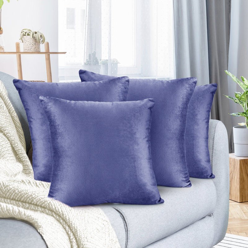 Ensemble de 4 coussins décoratifs en velours Nestl, H 16 po x l 16 po, Bleu apaisant