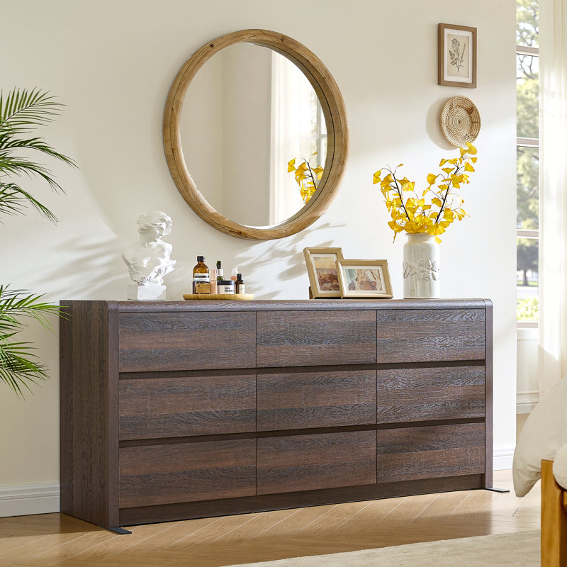 Ensemble de chambre à coucher 3 pièces avec station de recharge, noyer, Walnut, 9 Drawer Dresser; 2 Nightstands