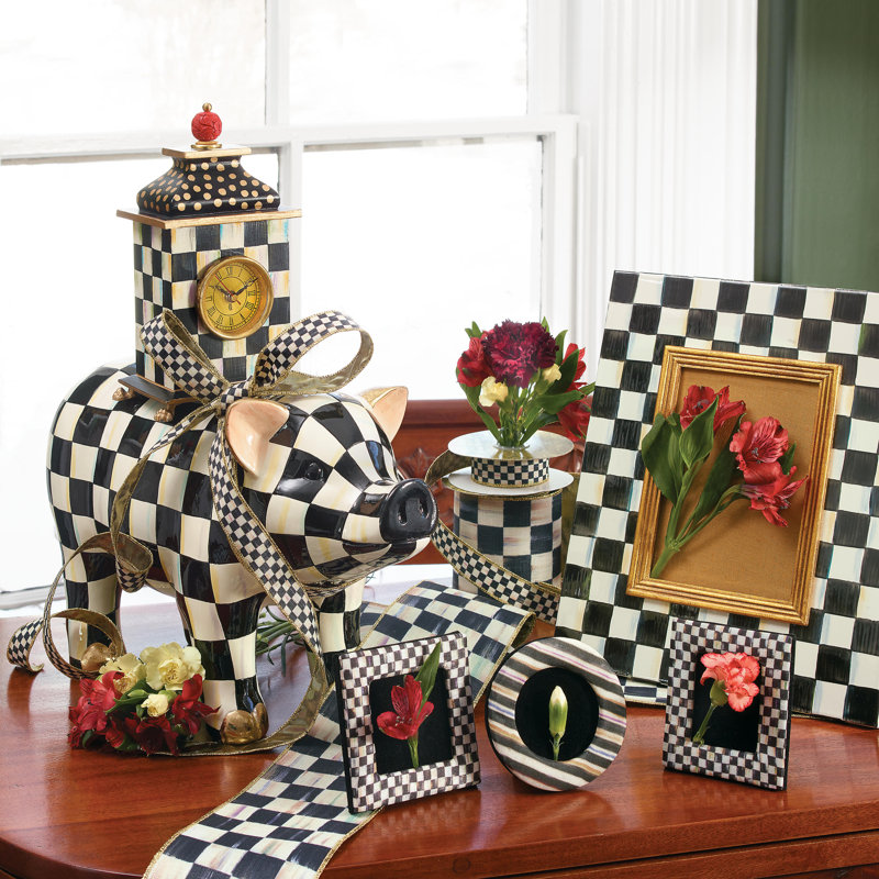 Courtly Check® Pig Figurine