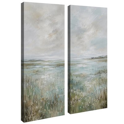 Paysage de prairie fleurie bleu pâle – Ensemble de 2 impressions d'art encadrées sur toile 32" x 12" x 2