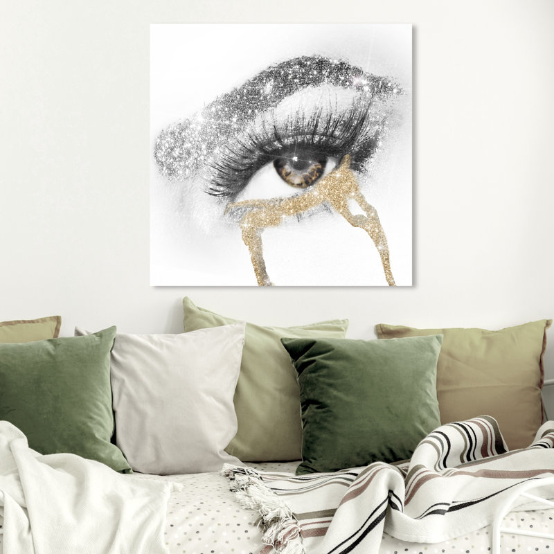 «Fashion and Glam Eyes and Golden Rhinestones», impression sur toile, H 16 po x l 16 po, Toile tendue