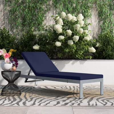 Chaise de patio d'extérieur en aluminium avec coussins Shore