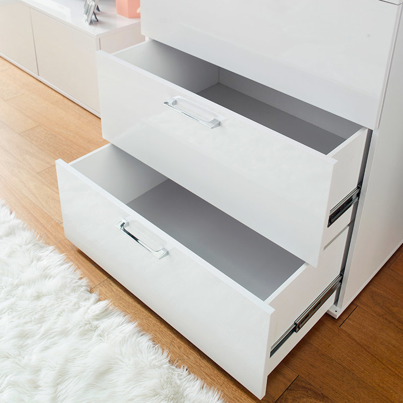 Coffre Jumbo en blanc avec tiroir profond pour un rangement ultra moderne et efficace