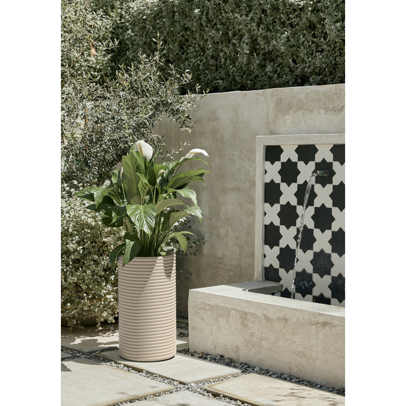 Grand pot à fleurs Veradek Mod Series, H 24,75 po x l 13,75 po x P 13,75 po, Sable, 1