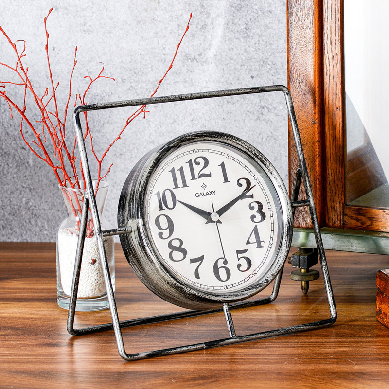 Horloge décorative, Gris