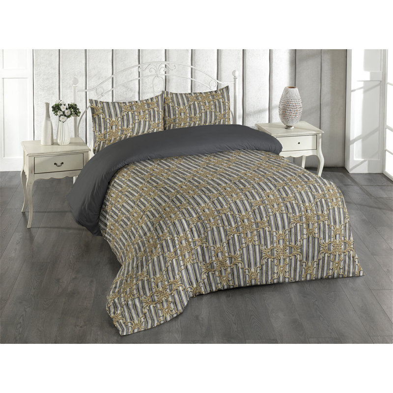 Damask Duvet Cover, Queen Duvet Cover + 2 Standard Shams