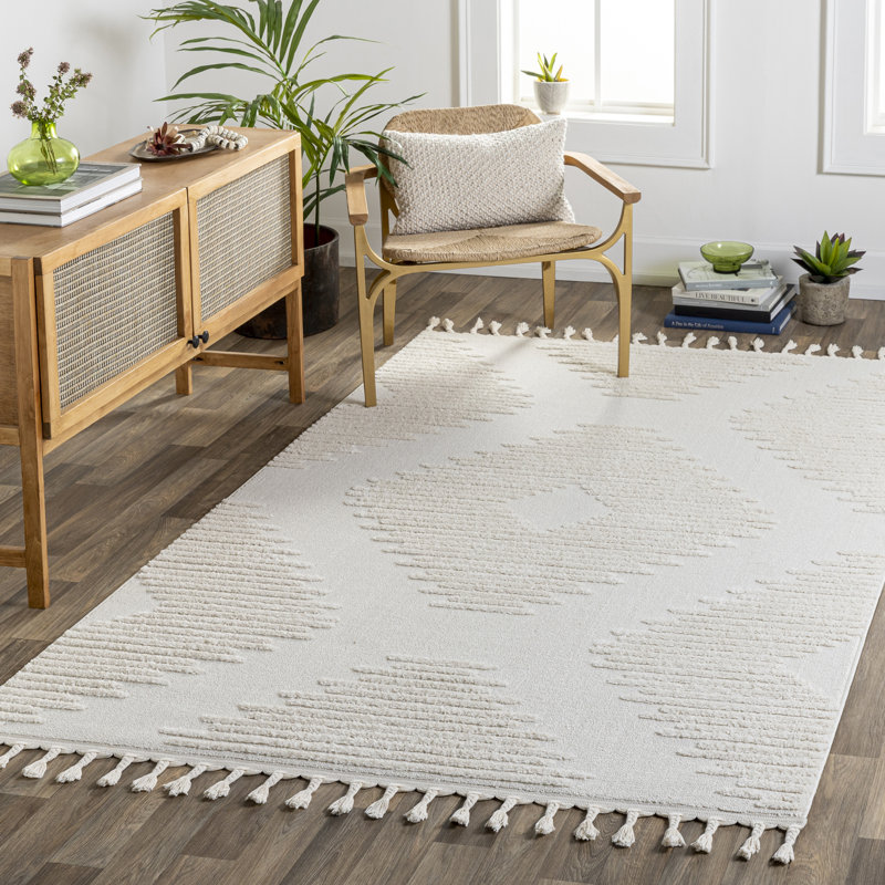 Balynda Oriental Machine Woven / Power Loomed Area Rug, Rectangle 140 x 200cm