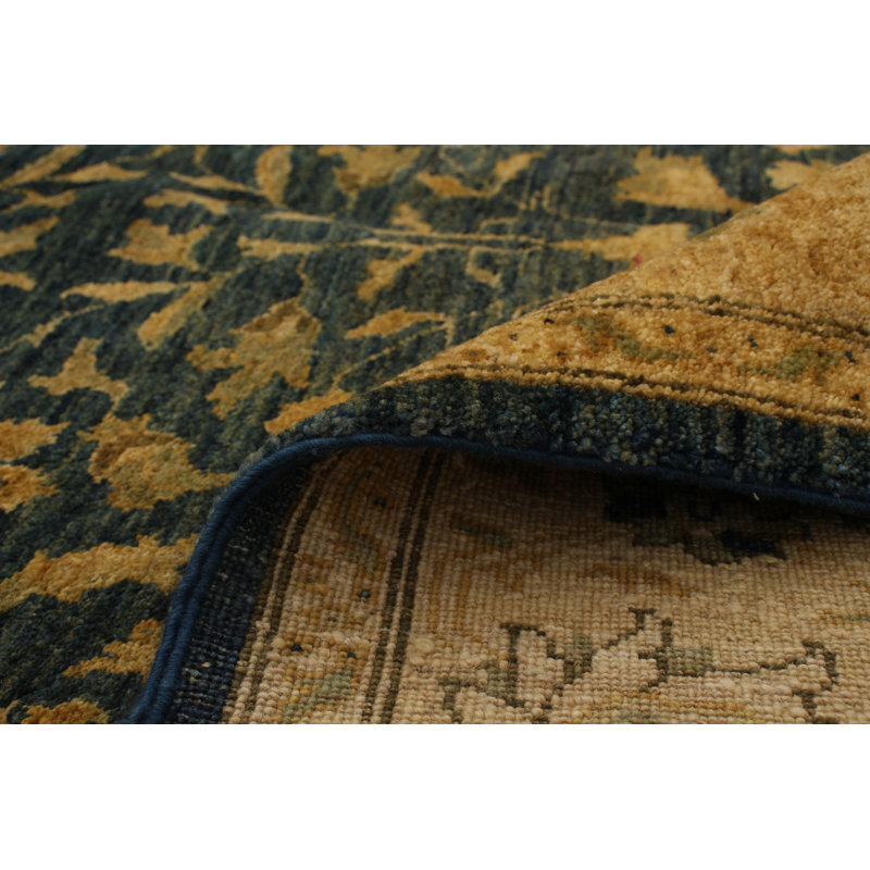 Tapis unique en laine noué à la main bleu foncé des années 2010 de 6 pi 2 po x 9 pi 3 po Chobi de Pudlo