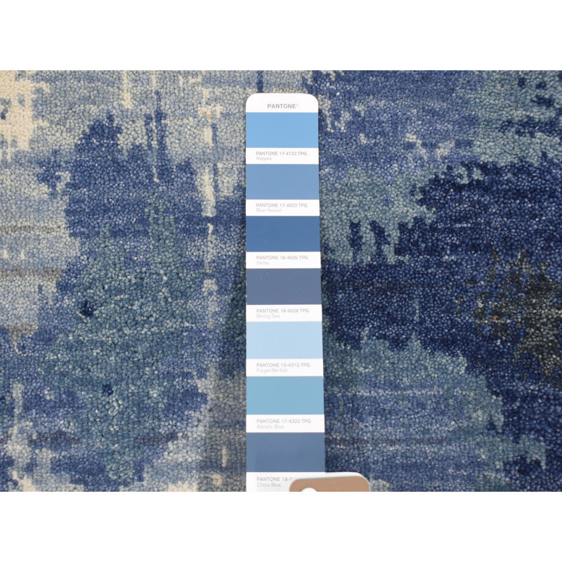 Tapis oriental mat 2 pi x 3 po ivoire denim bleu, 100% laine, motif abstrait noué à la main F67EF9C4227F4E148419373B66170897