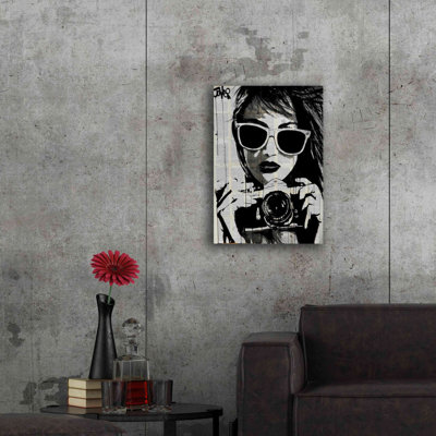 «Shoot» par Loui Jover, art mural sur toile