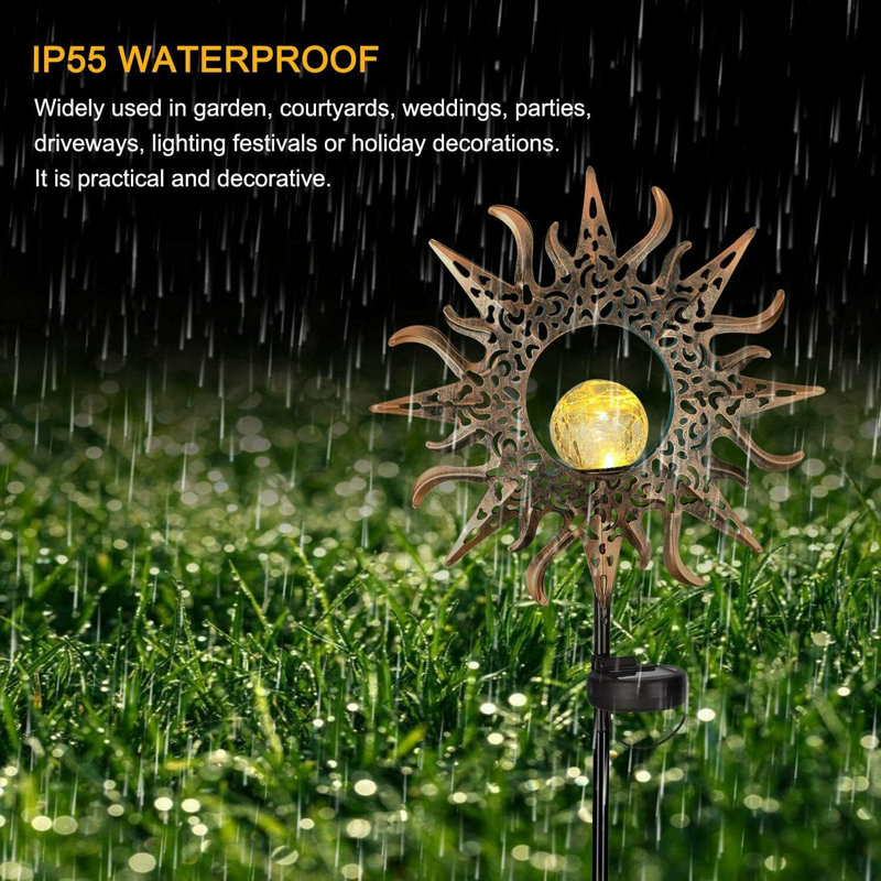Low Voltage Solar Powered Integrated LED Pathway Light