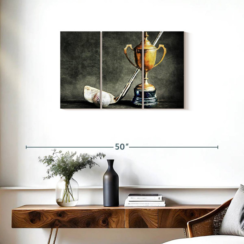 Sireci Golf Memento, 20" H x 33" W