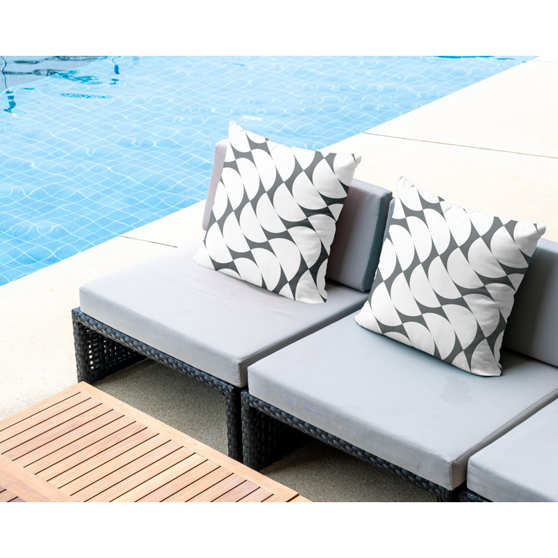 Coussin Piers, L 15 po x H 15 po, Gris