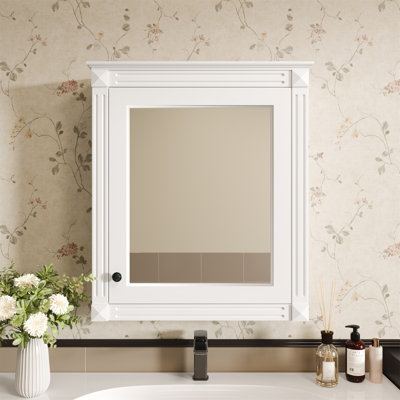 Stylish Wall-Mounted Bathroom Cabinet With Versatile Storage Options
