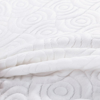 Berryville 7" Medium Gel Memory Foam Mattress with Green Tea Infusions