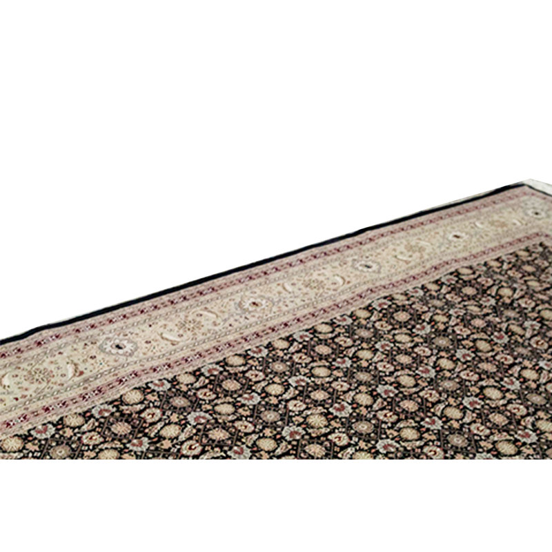 Hand Woven Wool Oriental Area Rug