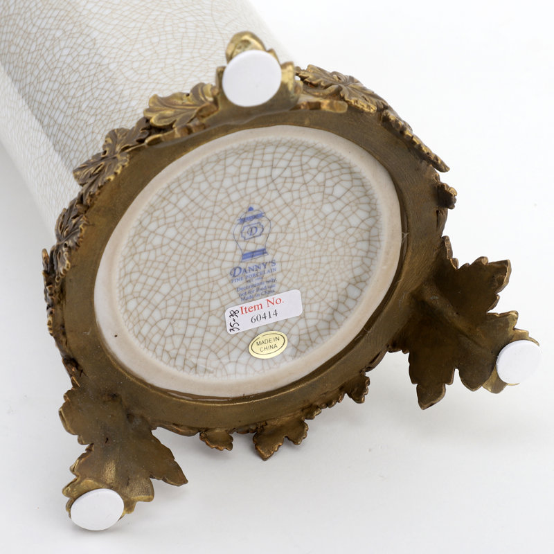 Vase en porcelaine blanche Crackle