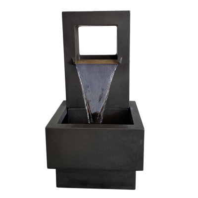 TruCast Ventana Fountain with Light