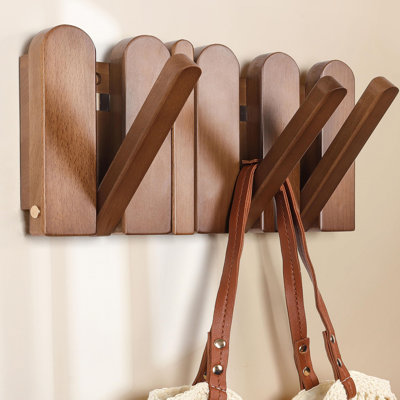 Portemanteaux mural en bois