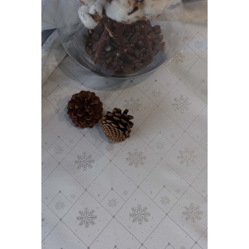 Snowflake Tablecloth, 110" L x 59" W, White/Silver