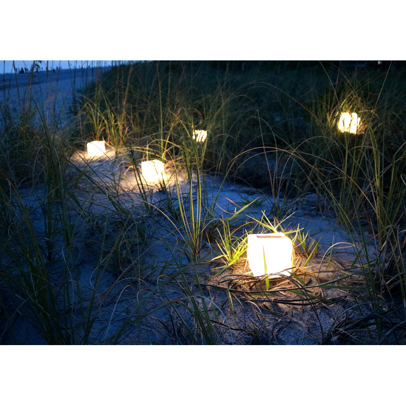 6'' Solar Powered Integrated LED Outdoor Floating Light