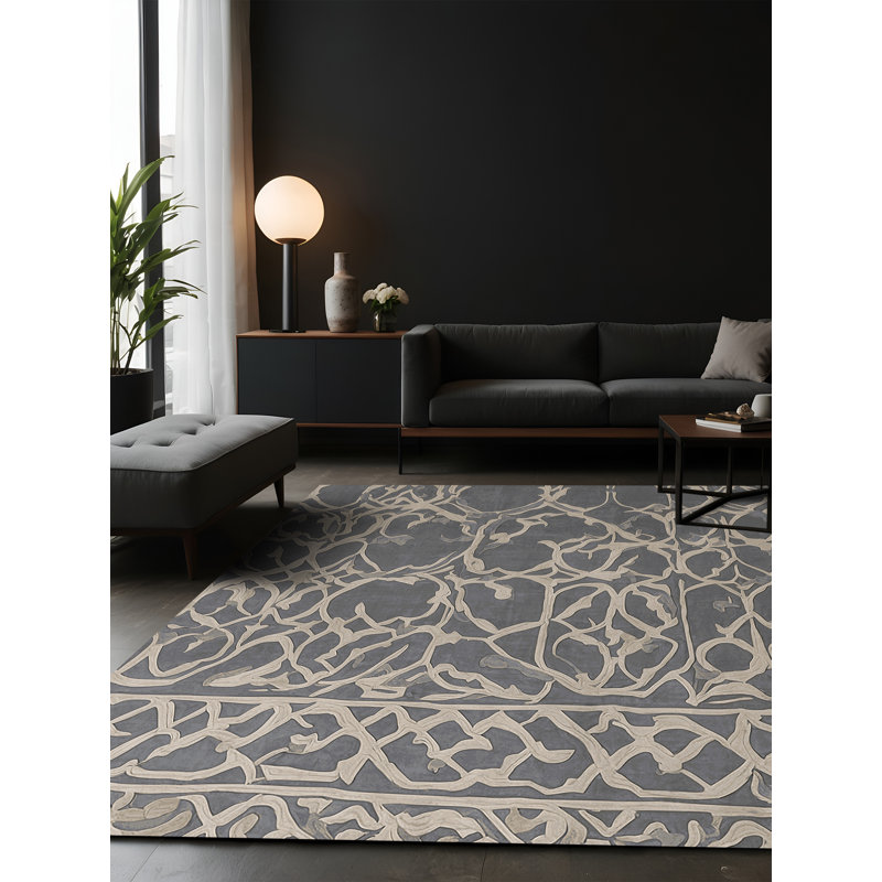 Tapis gris soyeux et moelleux
