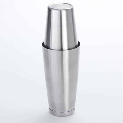 Shaker à cocktail